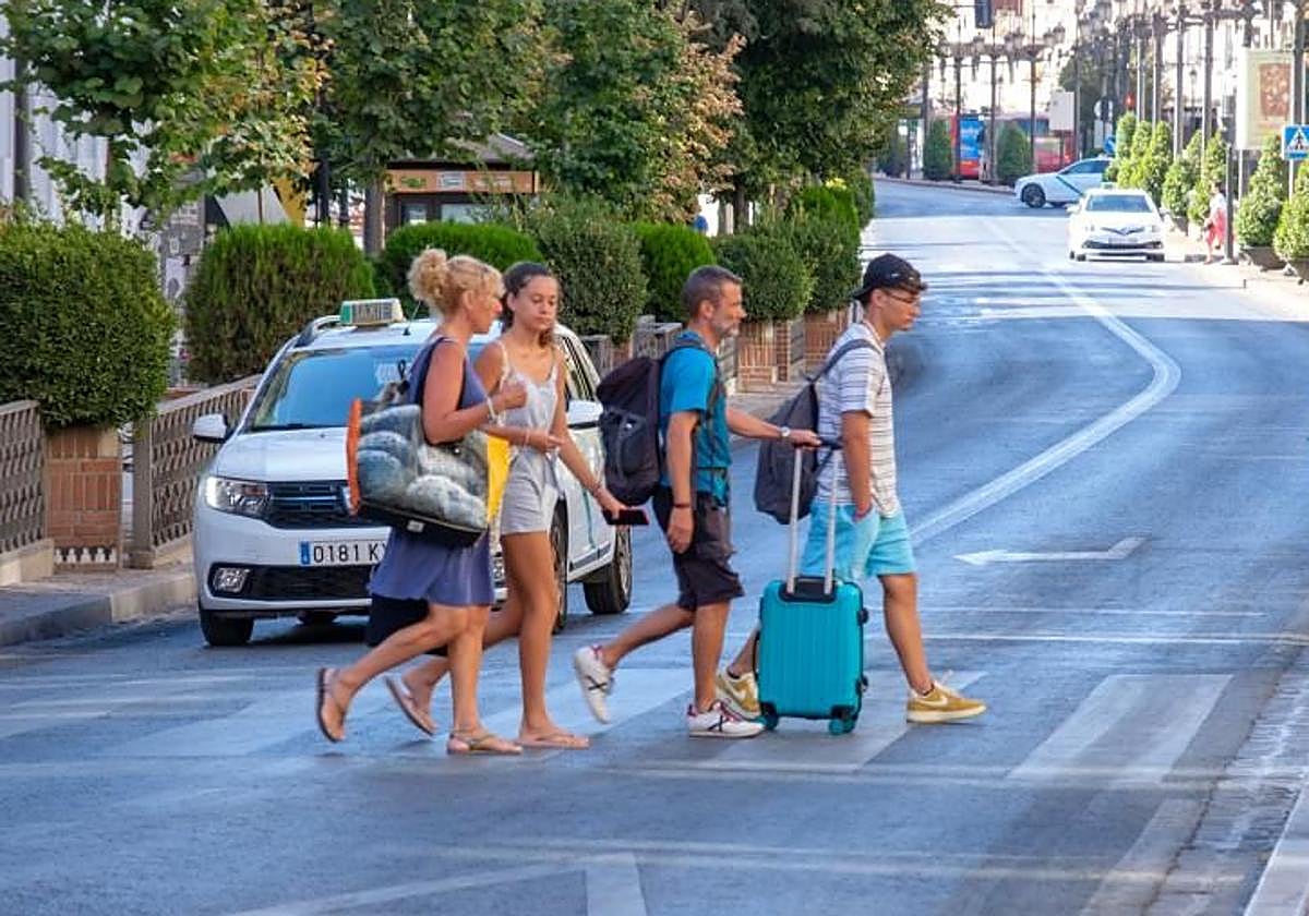Una nueva ola de calor llega este fin de semana hasta alcanzar los 45 grados en zonas de Andalucía.