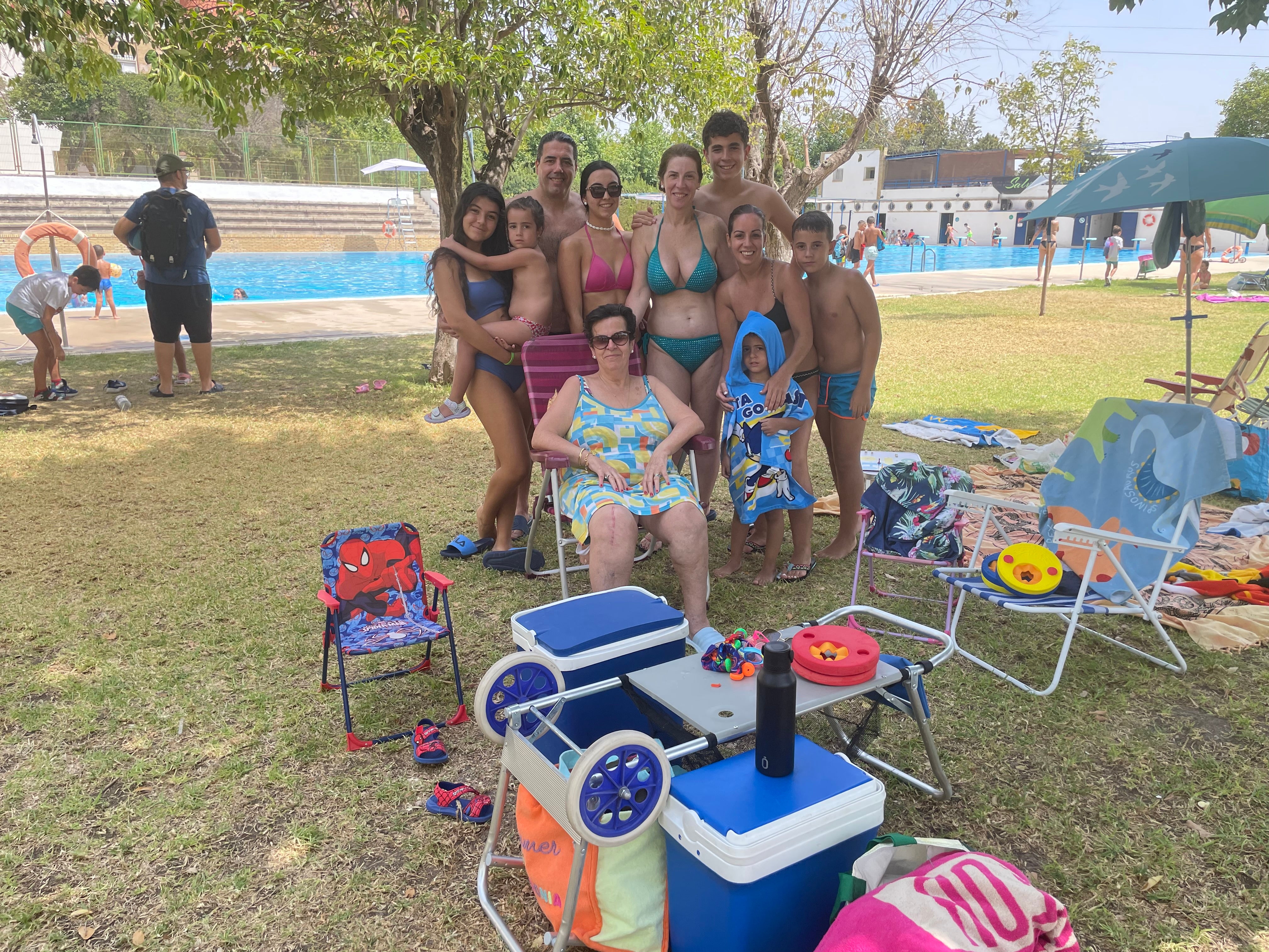 Así capean los jinenses el calor extremo