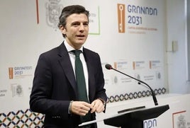 El portavoz del Gobierno municipal de Granada, Jorge Saavedra.