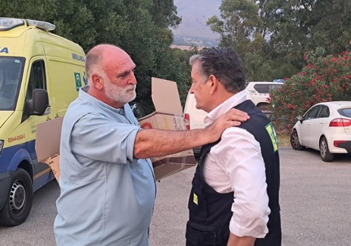 José Andrés y Antonio Sanz mantienen un encuentro en Tarifa.