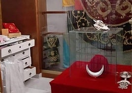 El camarín de la Virgen, tras su expolio.