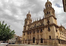 La Catedral de Jaén, en la plaza de Santa María, en una imagen de archivo.