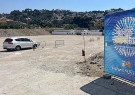El solar donde se ubicaba la carpa de la feria de día, en el P-4, se ha estrenado este 14 de agosto como parking.