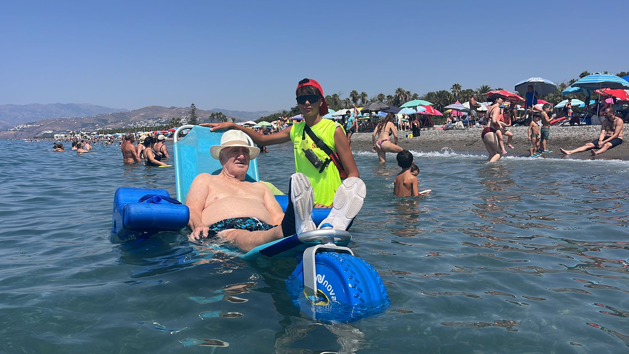 Ambientazo en la Costa para el puente