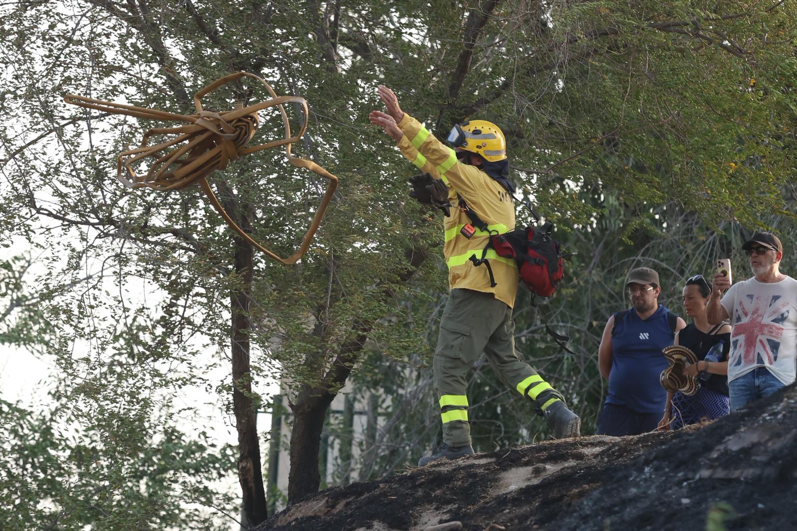 Las imágenes del incendio en San Miguel Alto