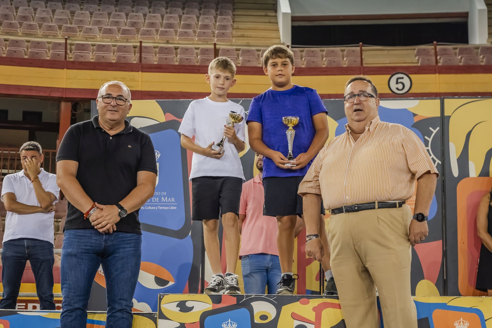 El pulso del verano en cien horas