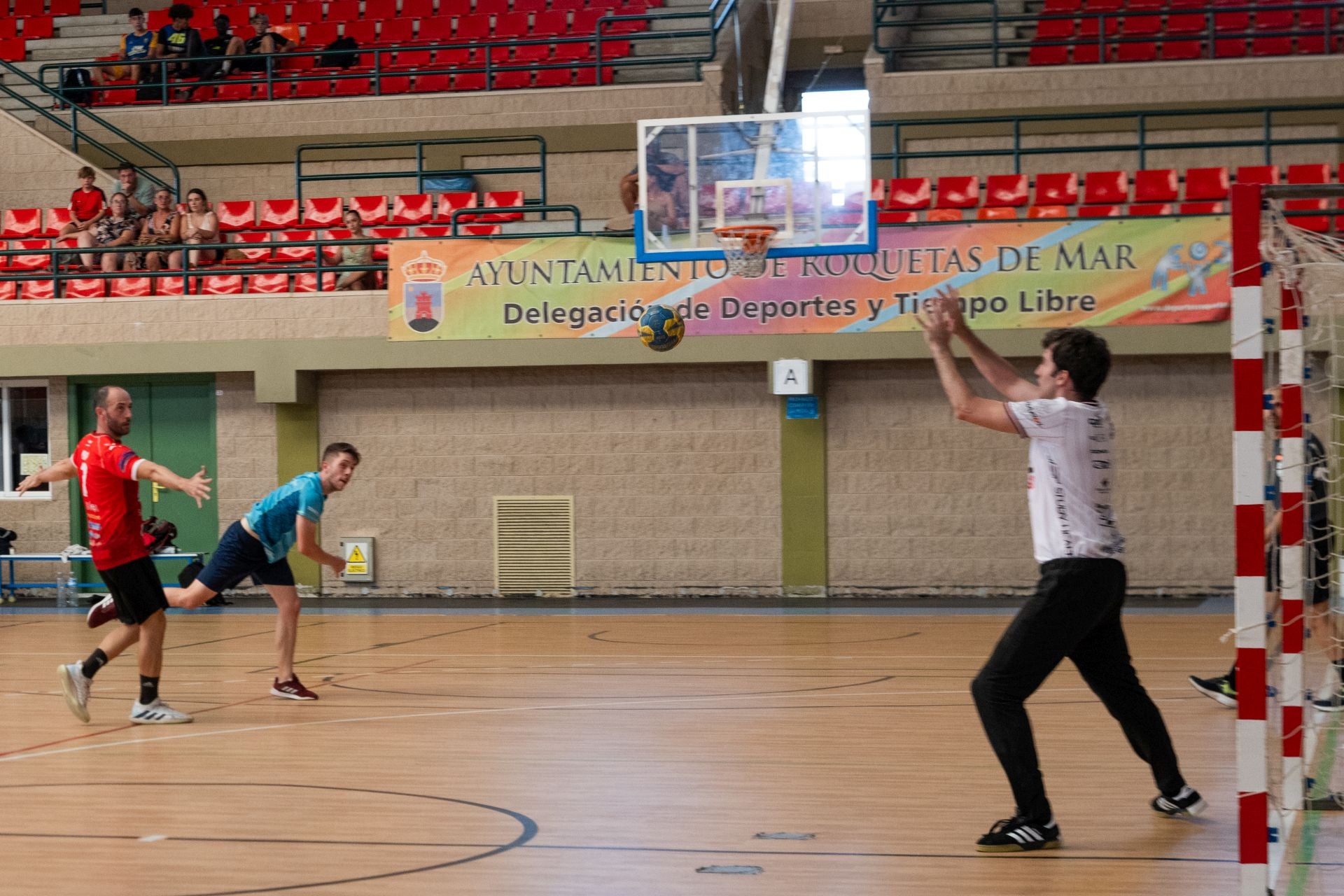 El pulso del verano en cien horas