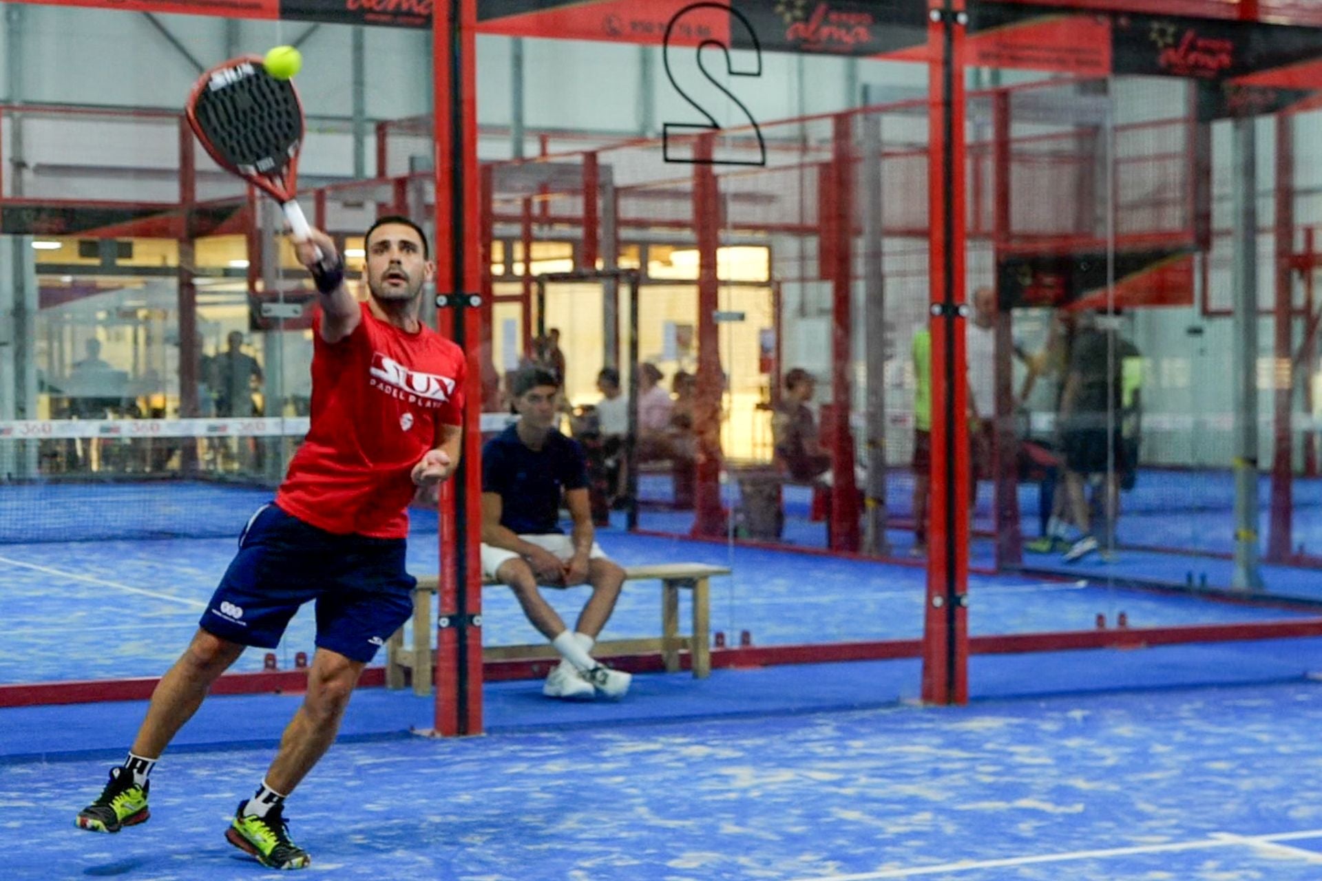 El pulso del verano en cien horas