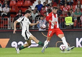 Baptistado hizo doblete en el último duelo en casa contra los manchegos.