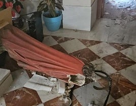 Imagen de la Iglesia afectada por el incendio de este domingo.