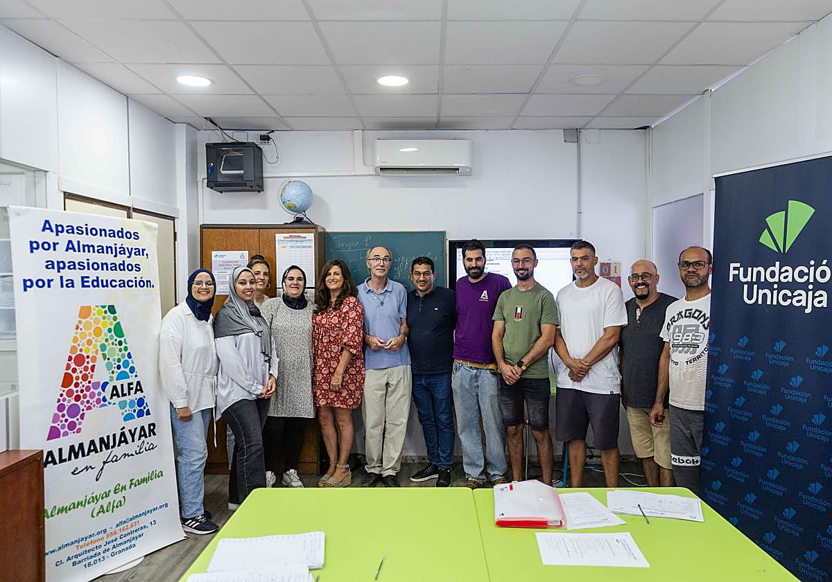 Fundación Unicaja respalda a Almanjáyar en Familia en su programa de intervención sociolaboral para migrantes