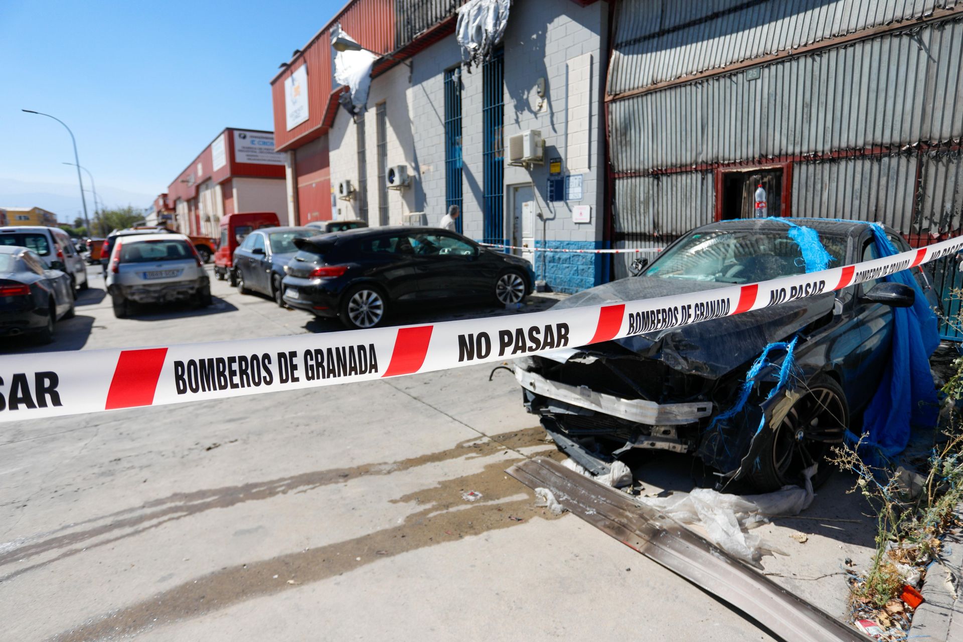 Dentro de la nave de Juncaril que ha ardido