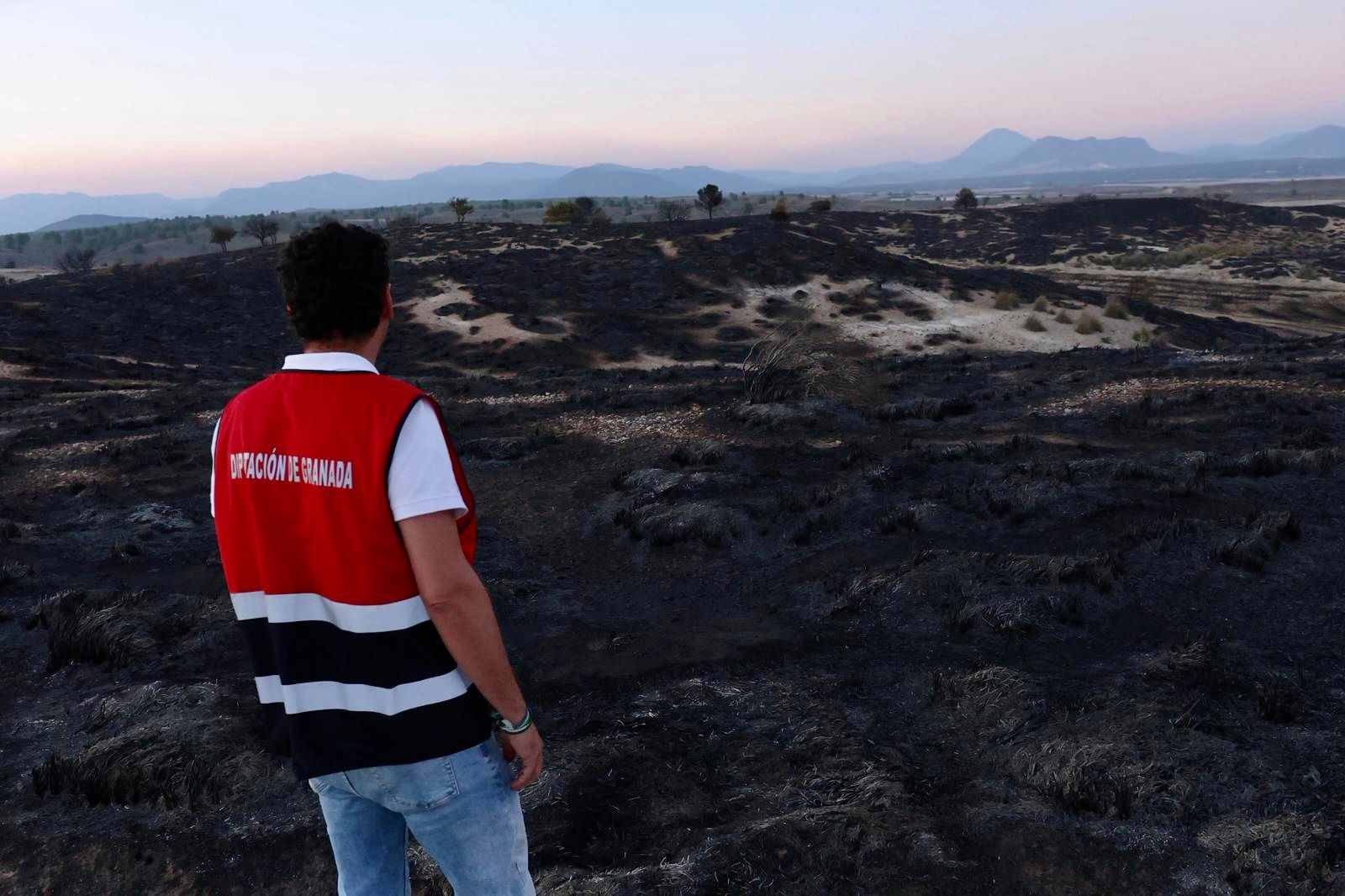Desde dentro: Las imágenes del incendio de Benamaurel y Castilléjar