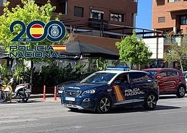 El vendedor 'a puerta fría' que estafó a una mujer durante seis años en Granada