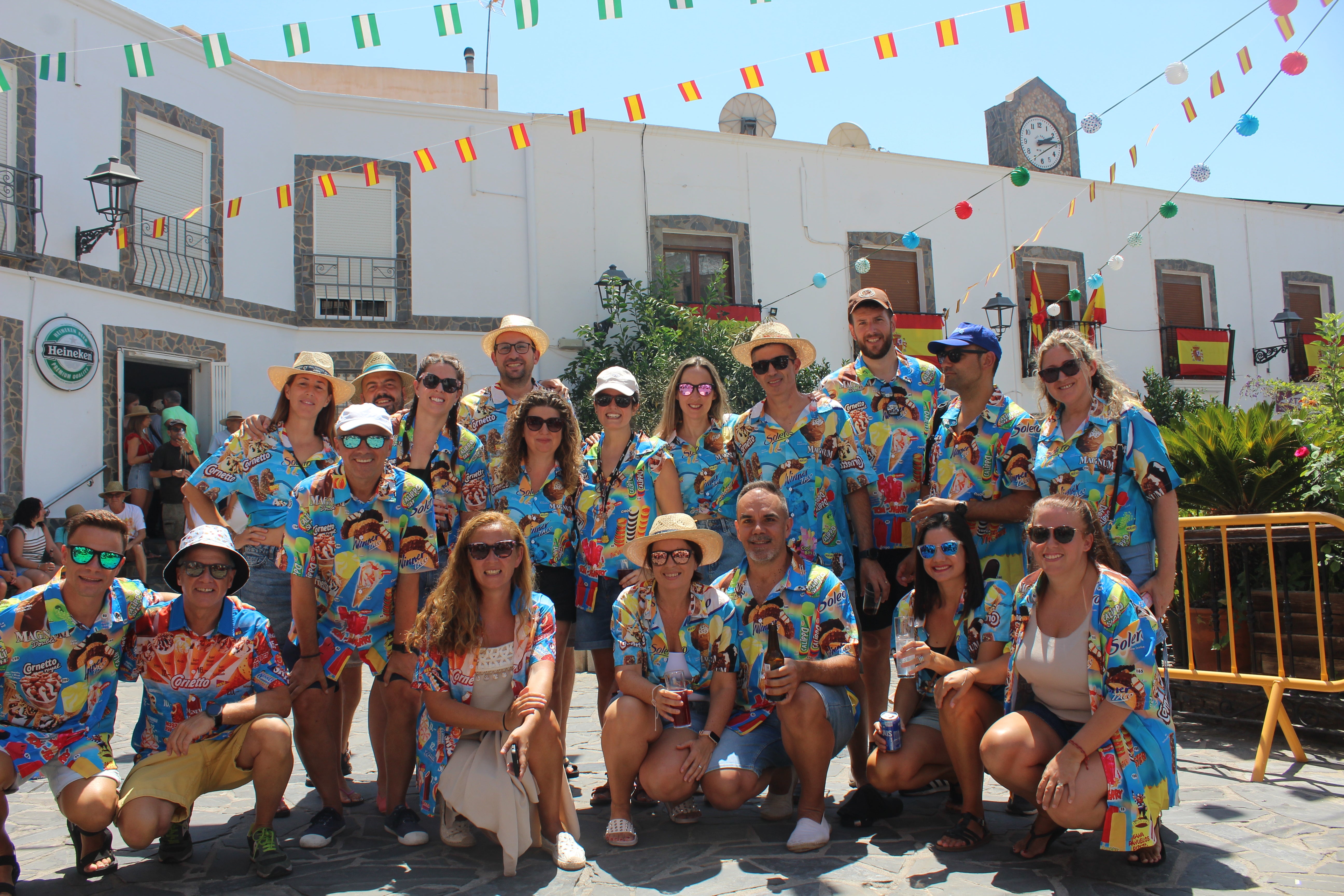 Velefique se da un festín de paella por sus Fiestas Patronales, en imágenes