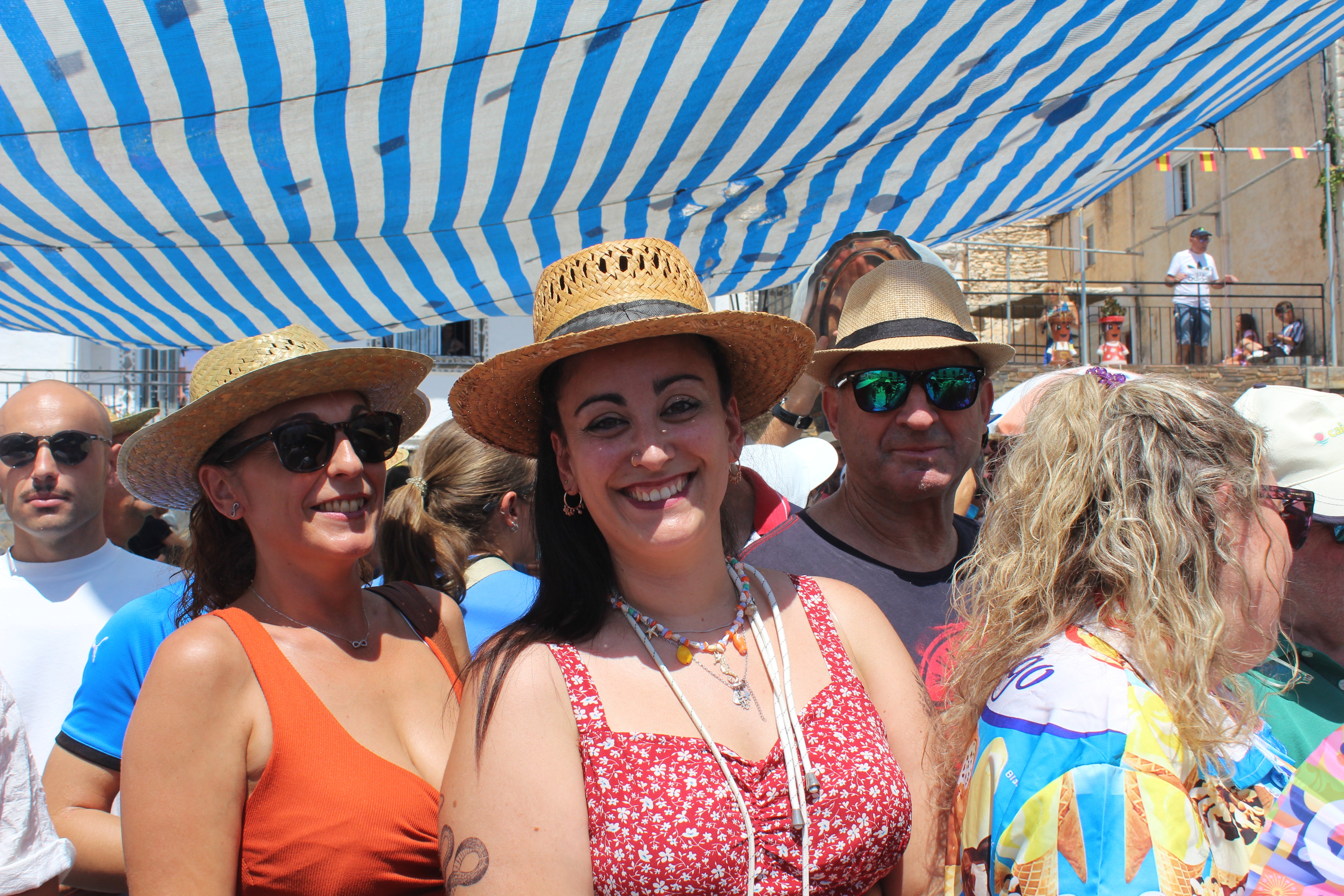 Velefique se da un festín de paella por sus Fiestas Patronales, en imágenes