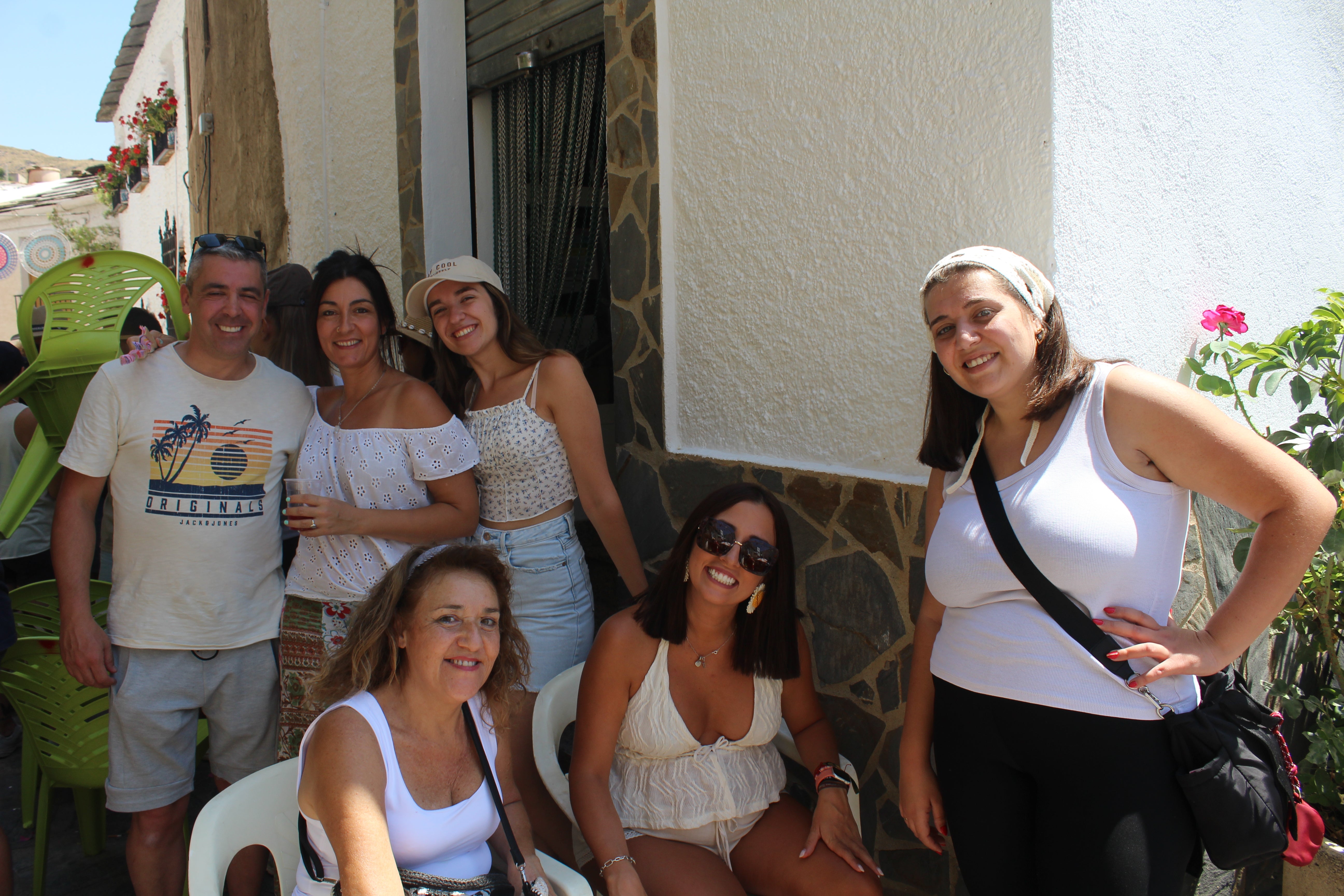 Velefique se da un festín de paella por sus Fiestas Patronales, en imágenes