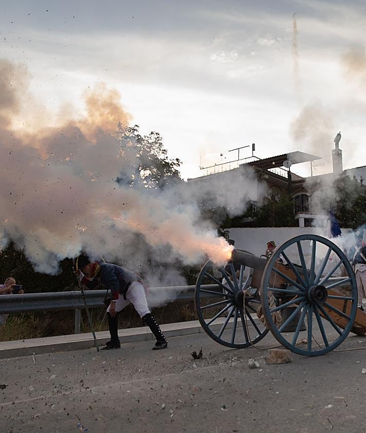 Imagen secundaria 2 - Los trescientos valientes de La Peza