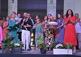 Almería aplaude a Rosa Ventura en su 90 cumpleaños por su implicación en los Centros de la Mujer