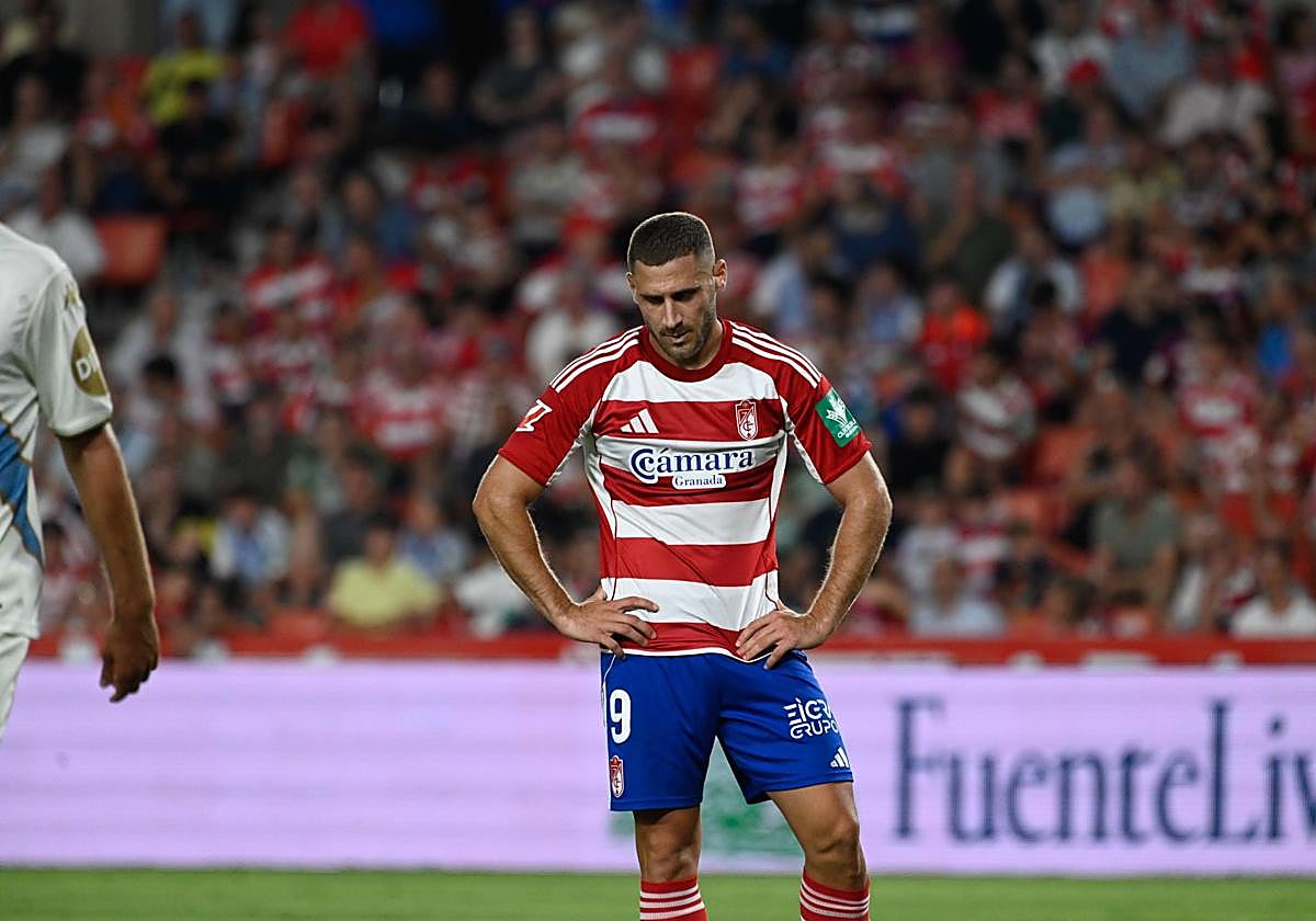 Shon Weissman, contra el Deportivo.