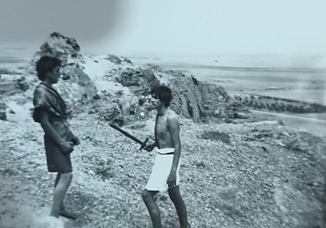 Imagen de la fotonovela 'Osiris el valiente', tomada cerca del Castillo de La Calahorra.