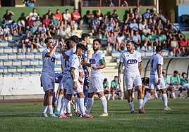 Una acción del partido amistoso disputado este miércoles.