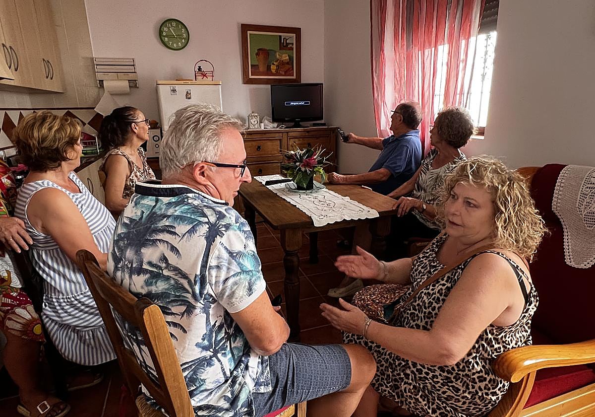 Los vecinos de Rubite sin televisión.