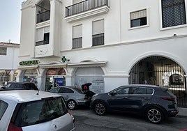 Calle Zinnia donde está la casa y la farmacia.