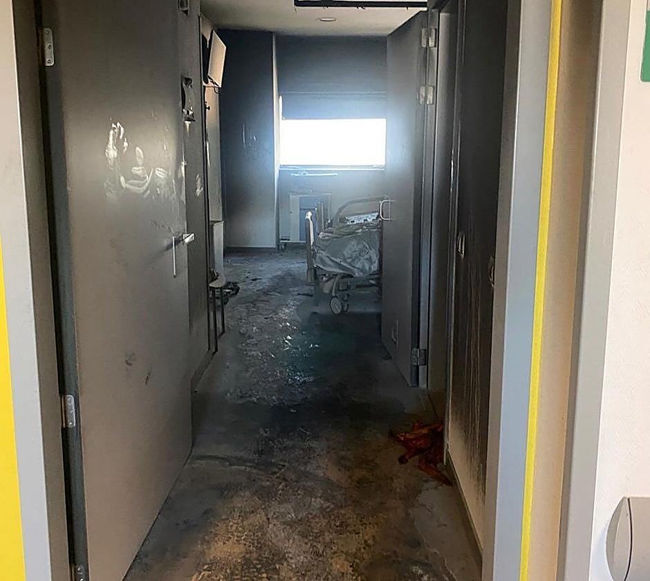 Estado en el que quedó la habitación del Clínico afectada.