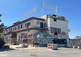 El edificio del antiguo club de alterne Don José vuelve a sufrir un incendio