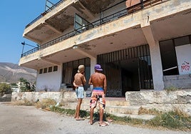 El antiguo hotel Marysol es ahora un asentamiento de temporeros.