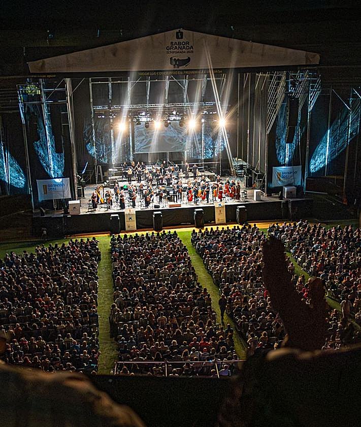 Imagen secundaria 2 - Éxito de público. 