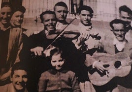 Antigua foto extraida del libro 'Cancionero Popular de Sorvilán'