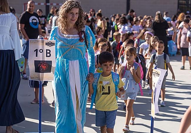 Los alumnos vuelven a las aulas.
