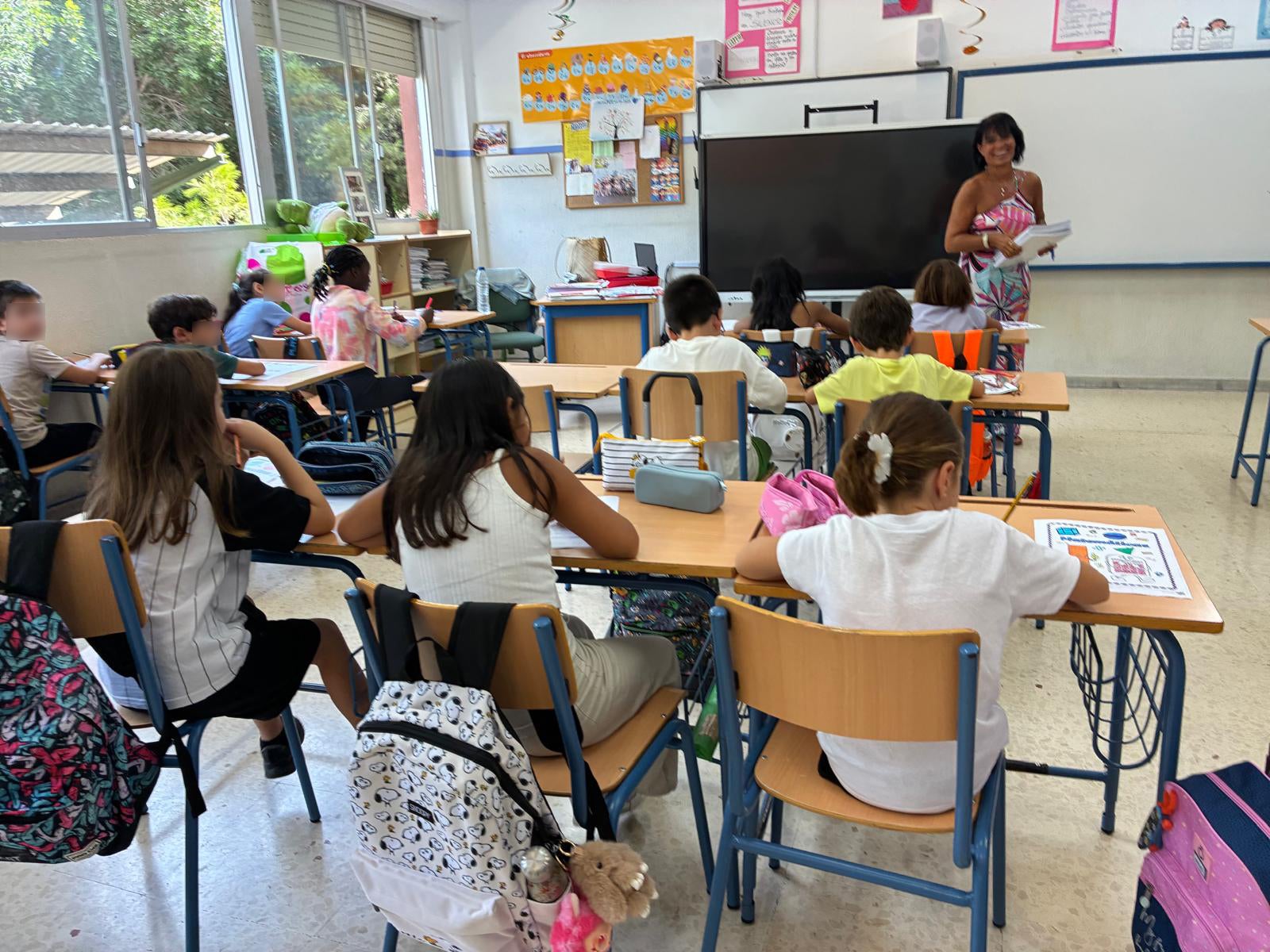 Alumnos de Primaria en una aula del CEIP 'Padre Méndez' de la capital.