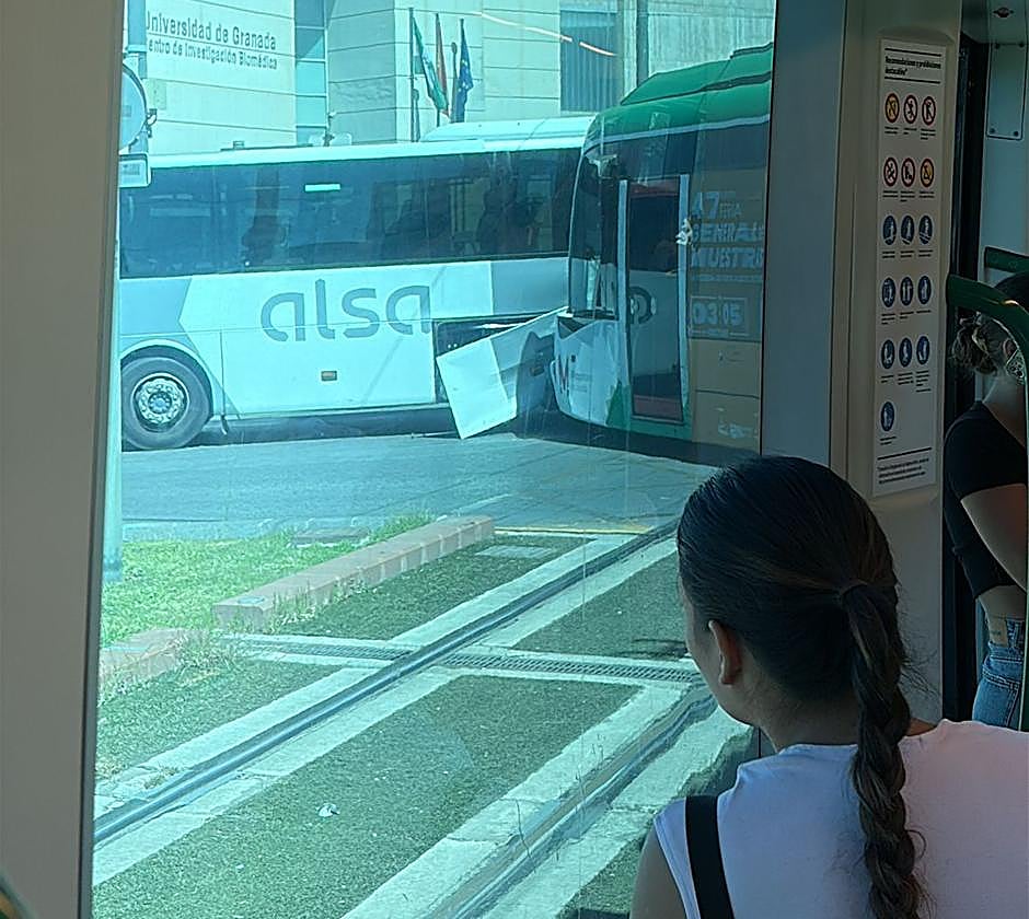 Imagen del accidente tomada por uno de los pasajeros.