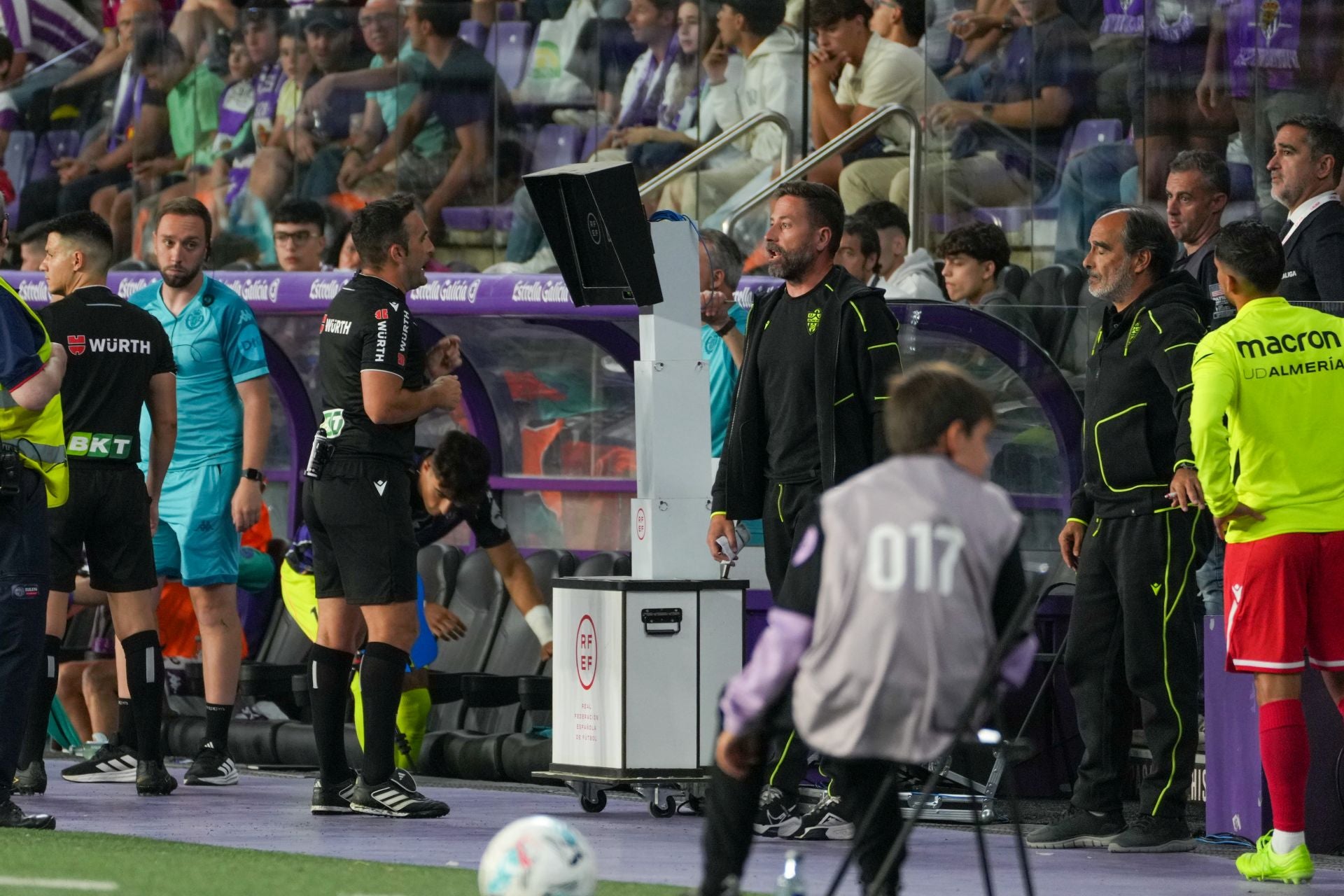 El Almería, prisionero de su propio merecimiento