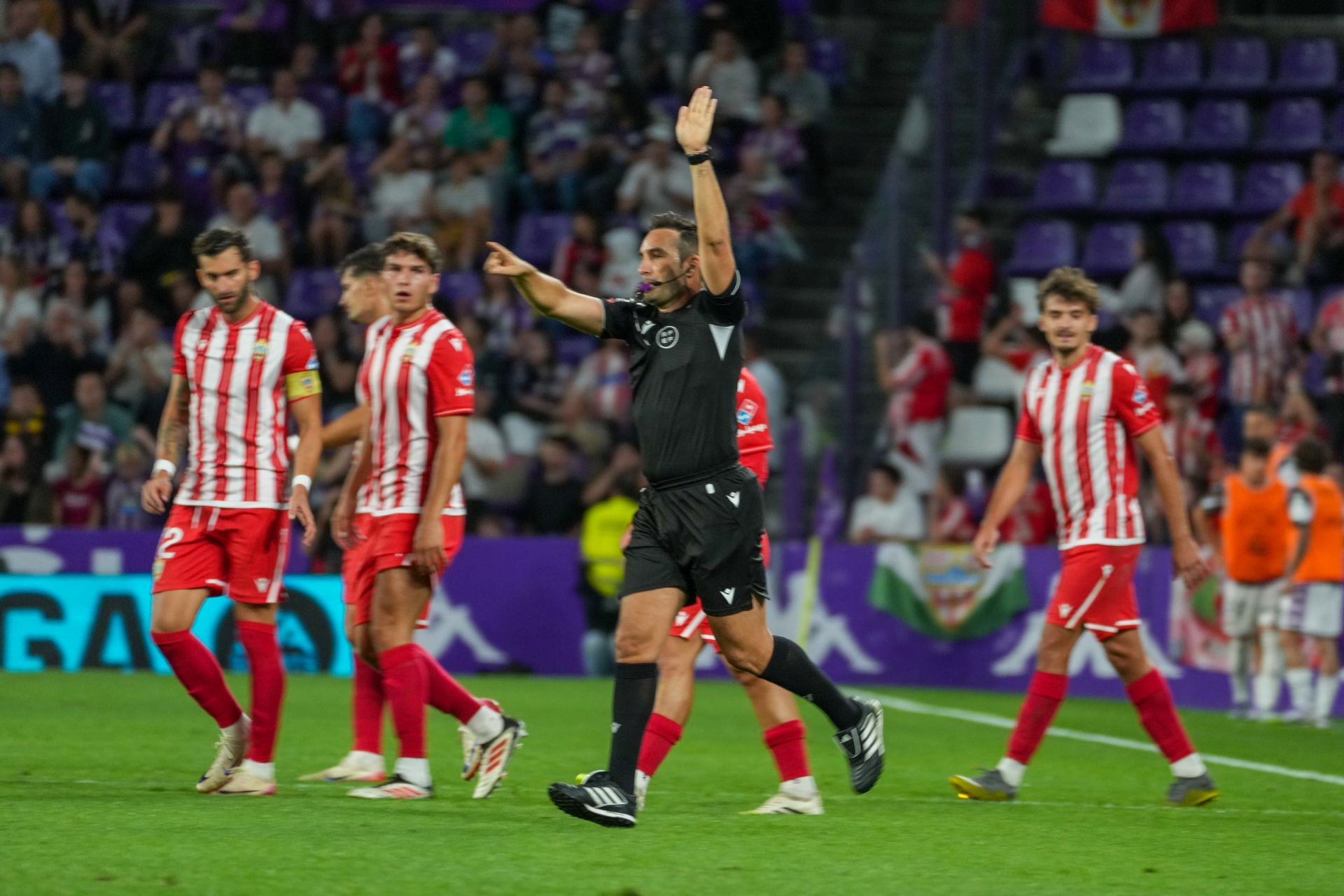 El Almería, prisionero de su propio merecimiento