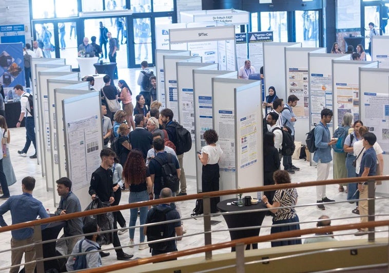Los congresos en Granada impulsan el otoño turístico con 18.000 visitantes en dos meses