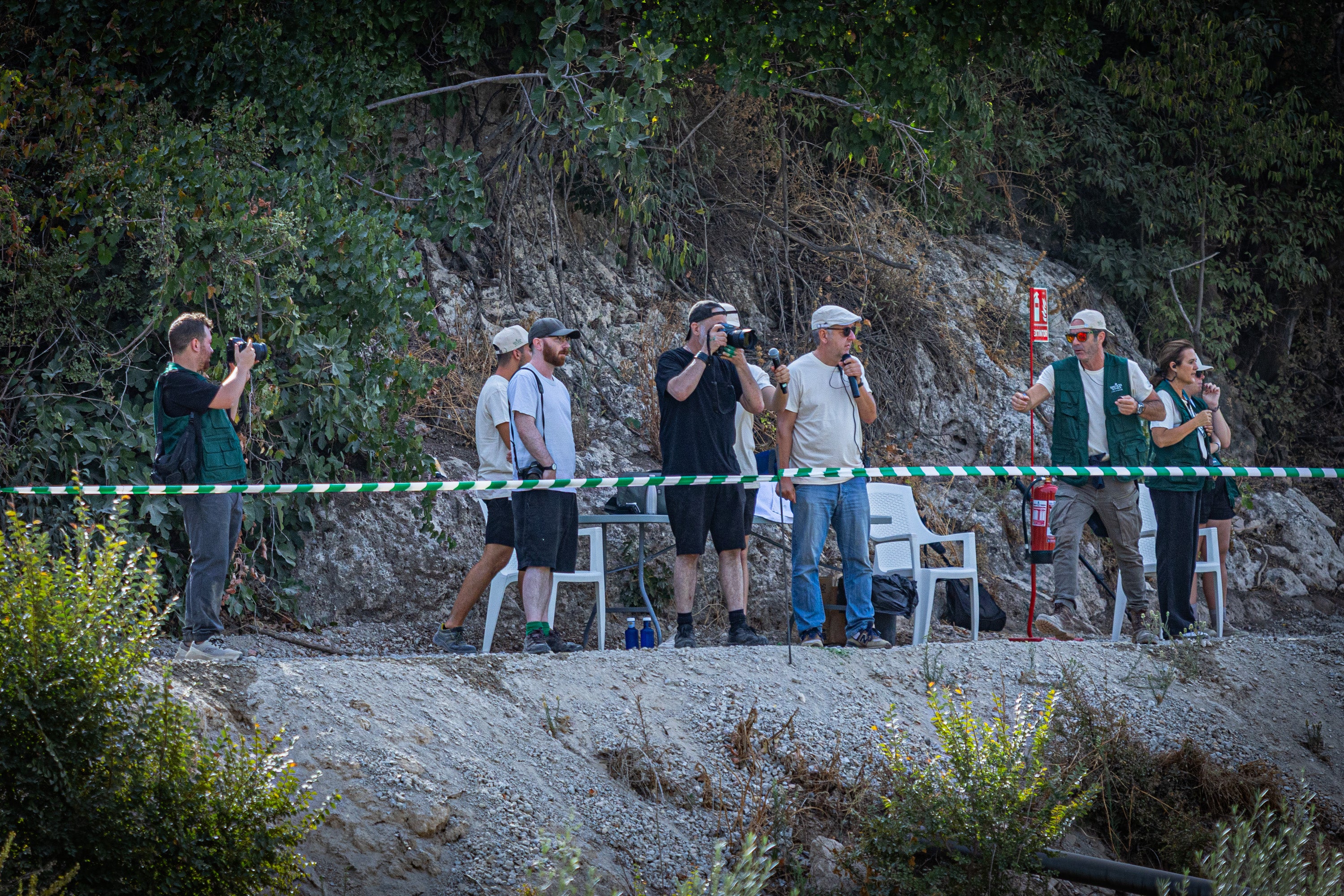 Las imágenes de los desnudos verdes en Granada