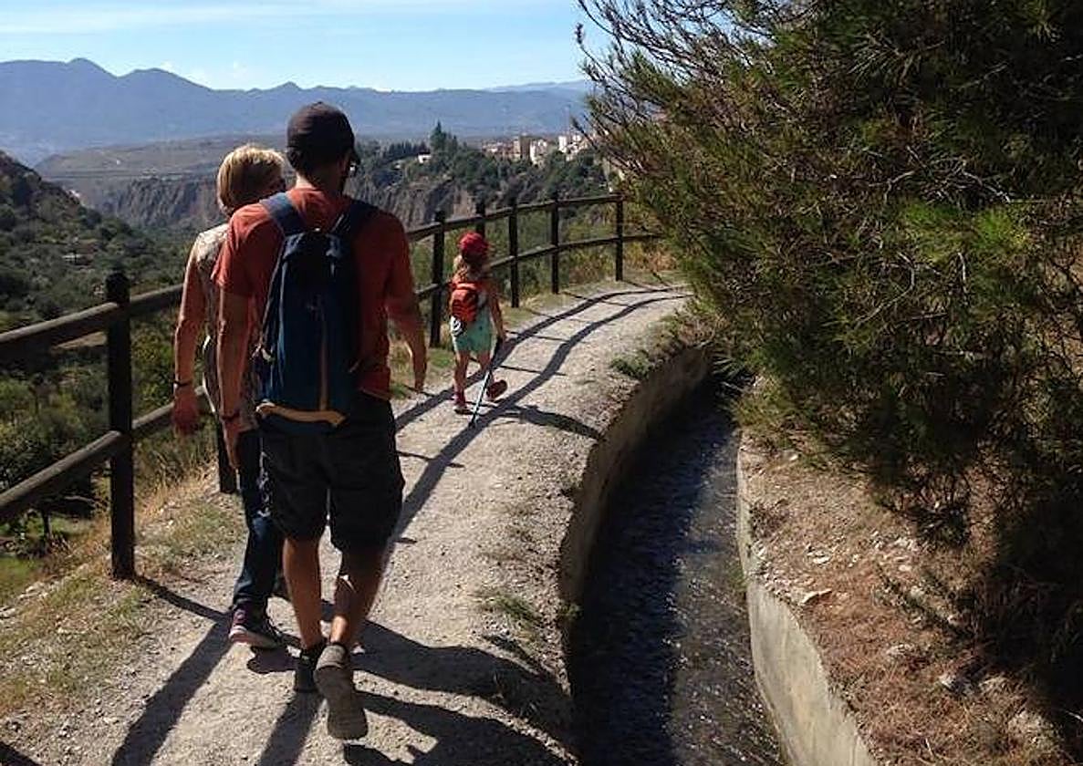 Paseo de la Pavilla, en Nigüelas