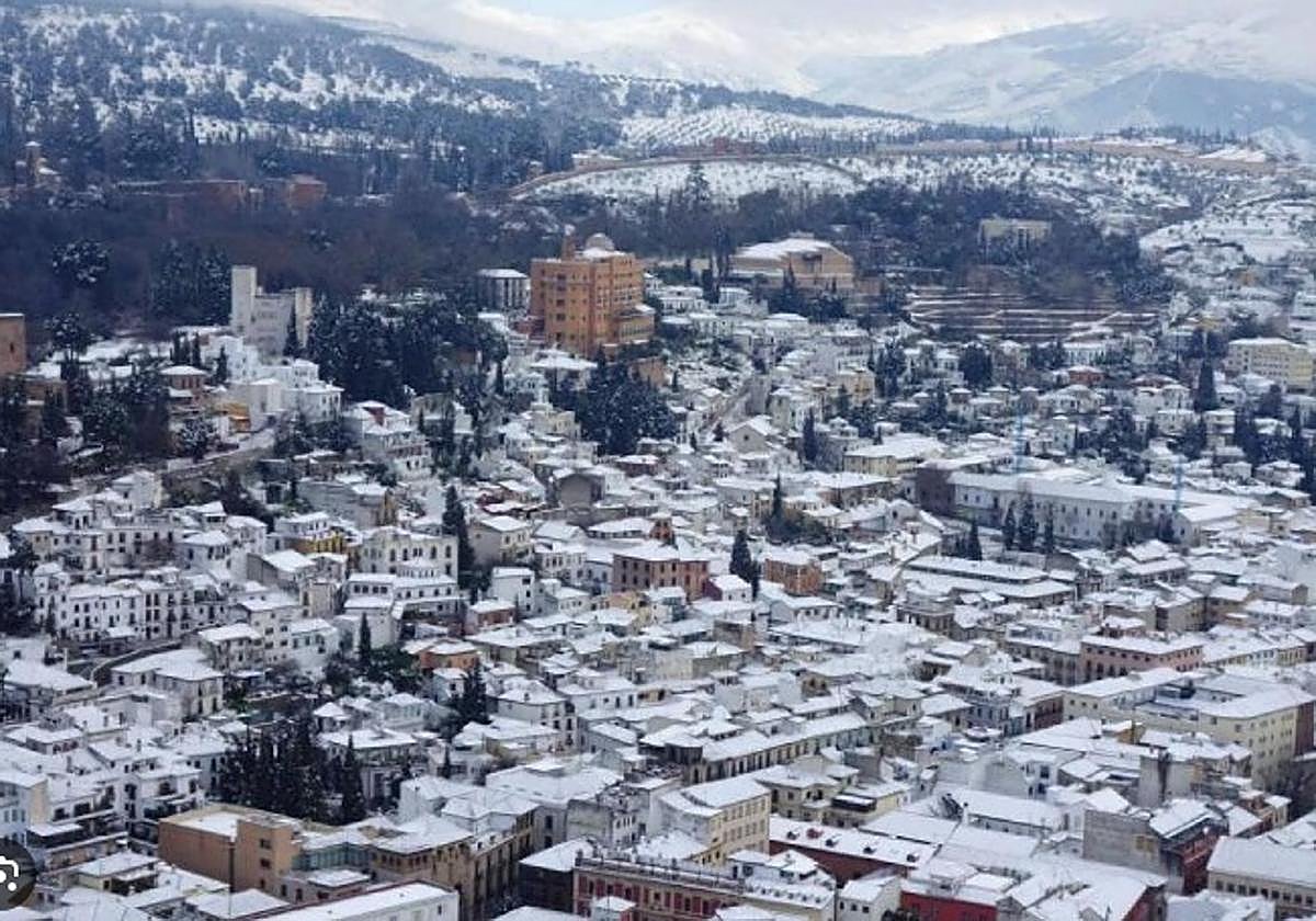 Las cabañuelas en Granada mes a mes de 2026: lluvias, nieve y calor