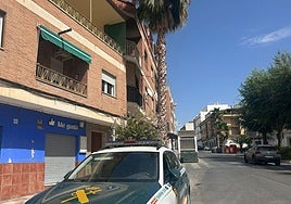 La Guardia Civil estuvo presente en el domicilio hasta esta tarde