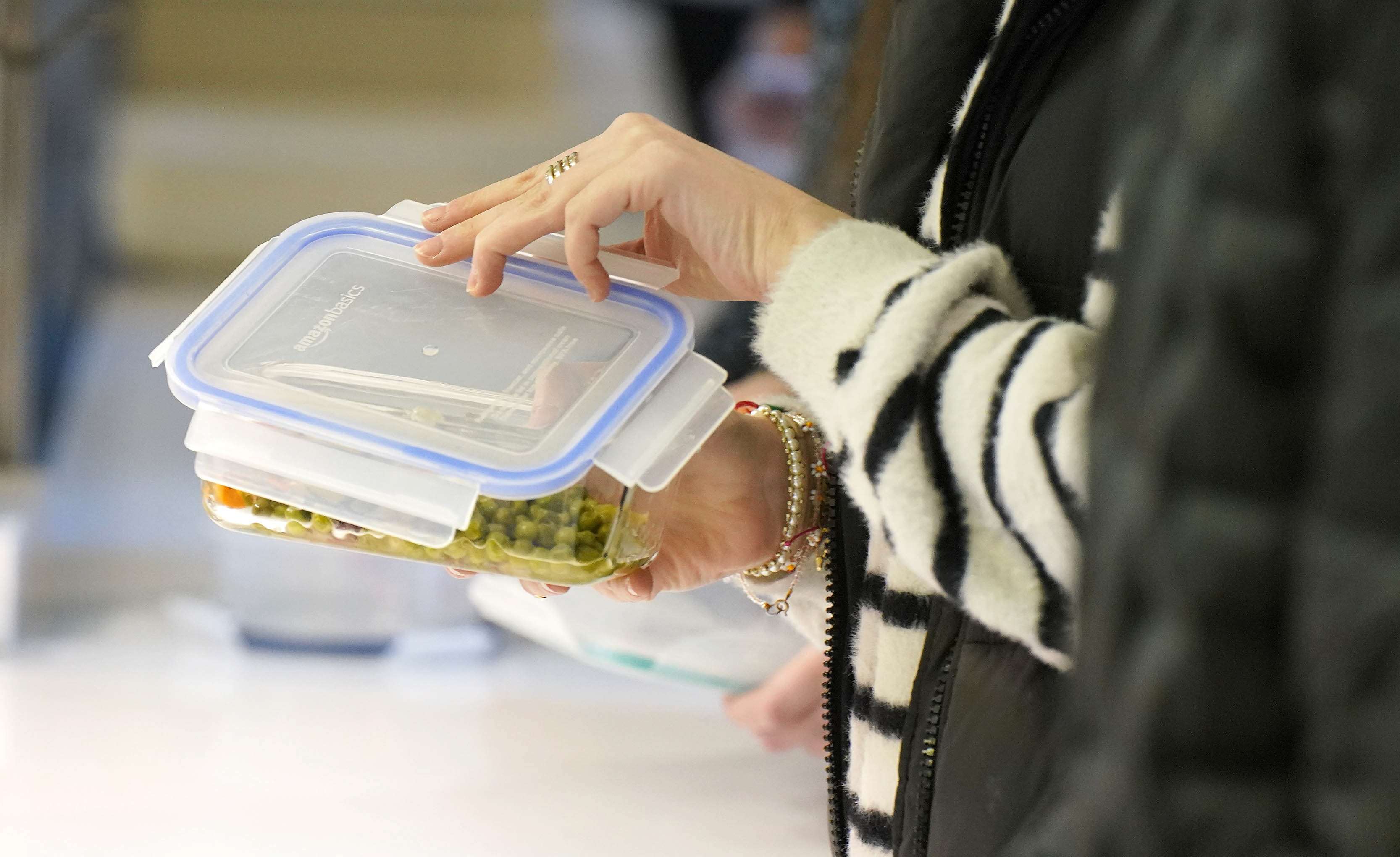 Los expertos alertan del material idóneo para los tupper de toda la vida