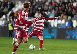 Jugadores del Granada, en Burgos.