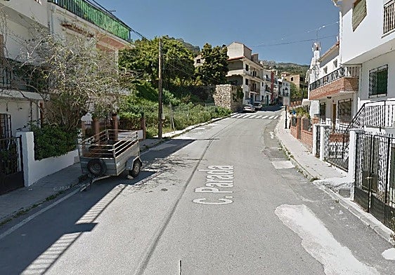 Calle Parada de Guájar Alto, donde se produjo la deflagración.