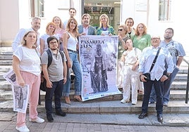 Presentación en la calle Roldán y Marín.