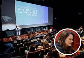El anuncio de los seleccionados para entrar en el programa Residencias de la Academia de Cine, entre los que está la granadina Cristina Martín Barcelona.