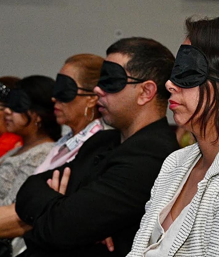 Imagen secundaria 2 - Llega a Granada un audio drama inmersivo para sentirse en la piel de una mujer maltratada