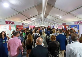 Jornada de recepción a los estudiantes de la UGR.